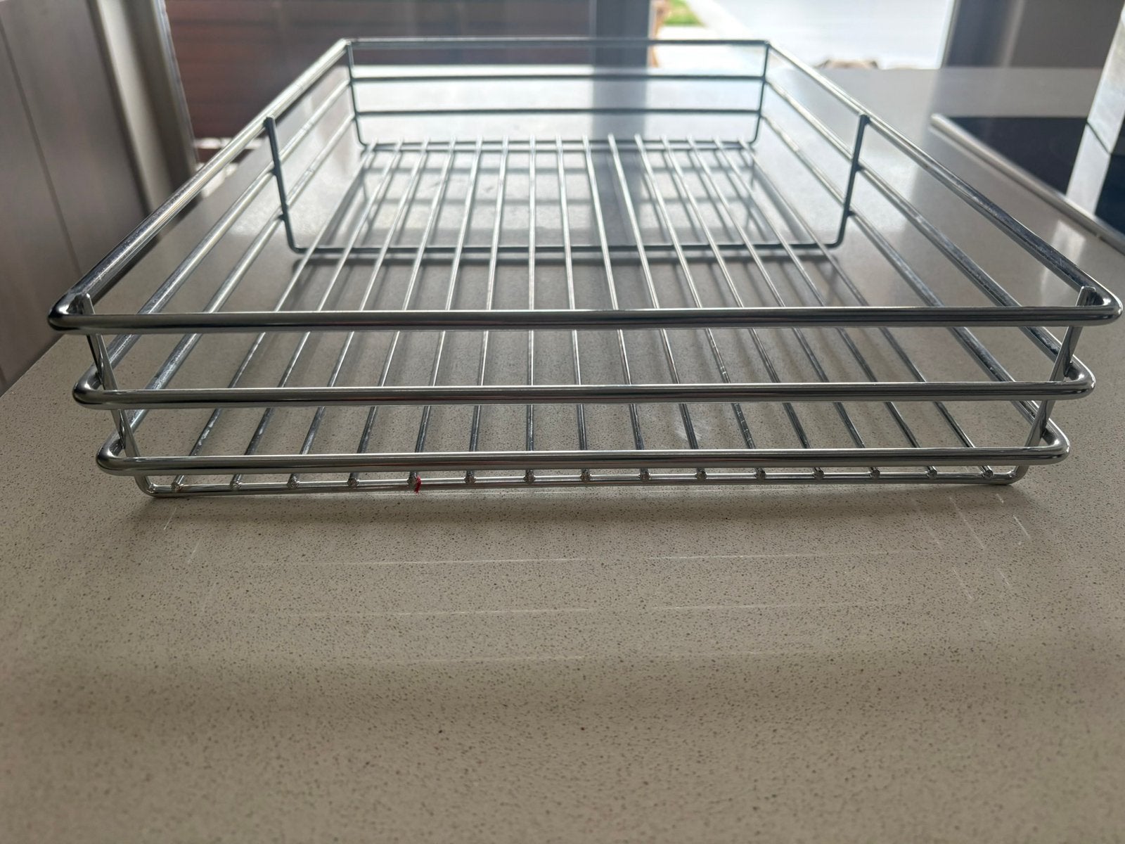 Mandje of rekje metaal, Ophalen, Zo goed als nieuw