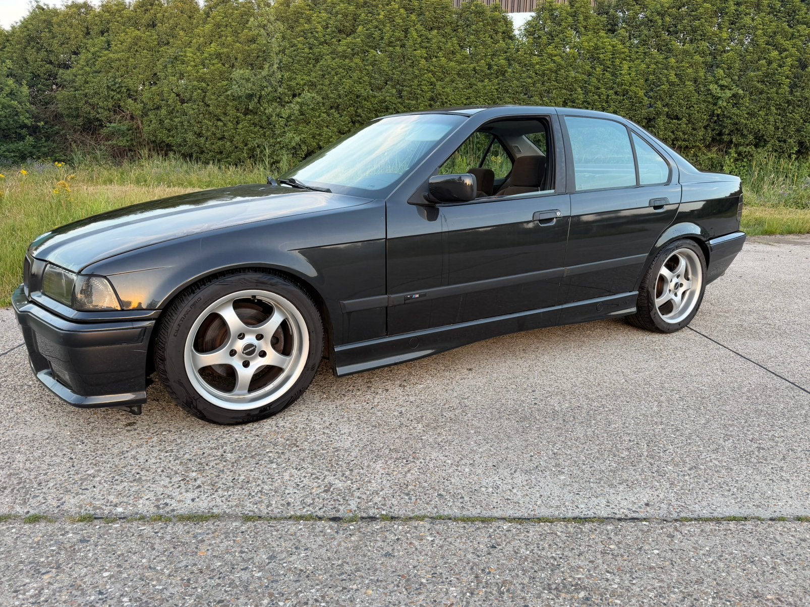 Bmw E36 325i non vanos handgeschakeld, Autos, Achat, Boîte manuelle, Berline, Particulier
