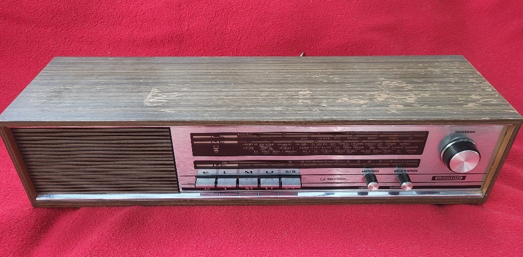 Vintage Radio AM/FM GRUNDIG RF115, Enlèvement, Utilisé, Radio