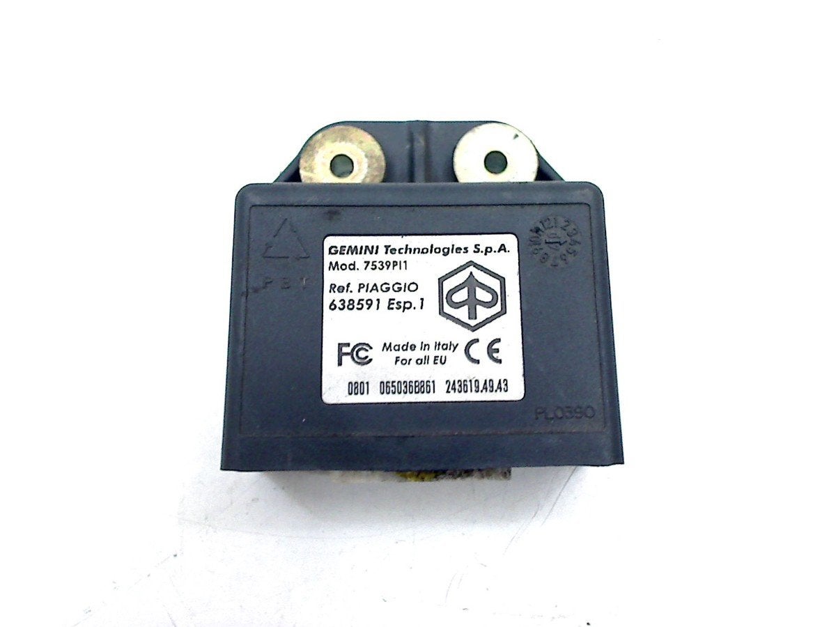 WEGFAHRSPERRENEMPFÄNGER Fuoco 500 2007-2013 (638591), Piaggio & C. SpA, Utilisé, Customer_service@piaggio.com, Viale Rinaldo Piaggio, 25
56025  Pontedera, PI, IT
