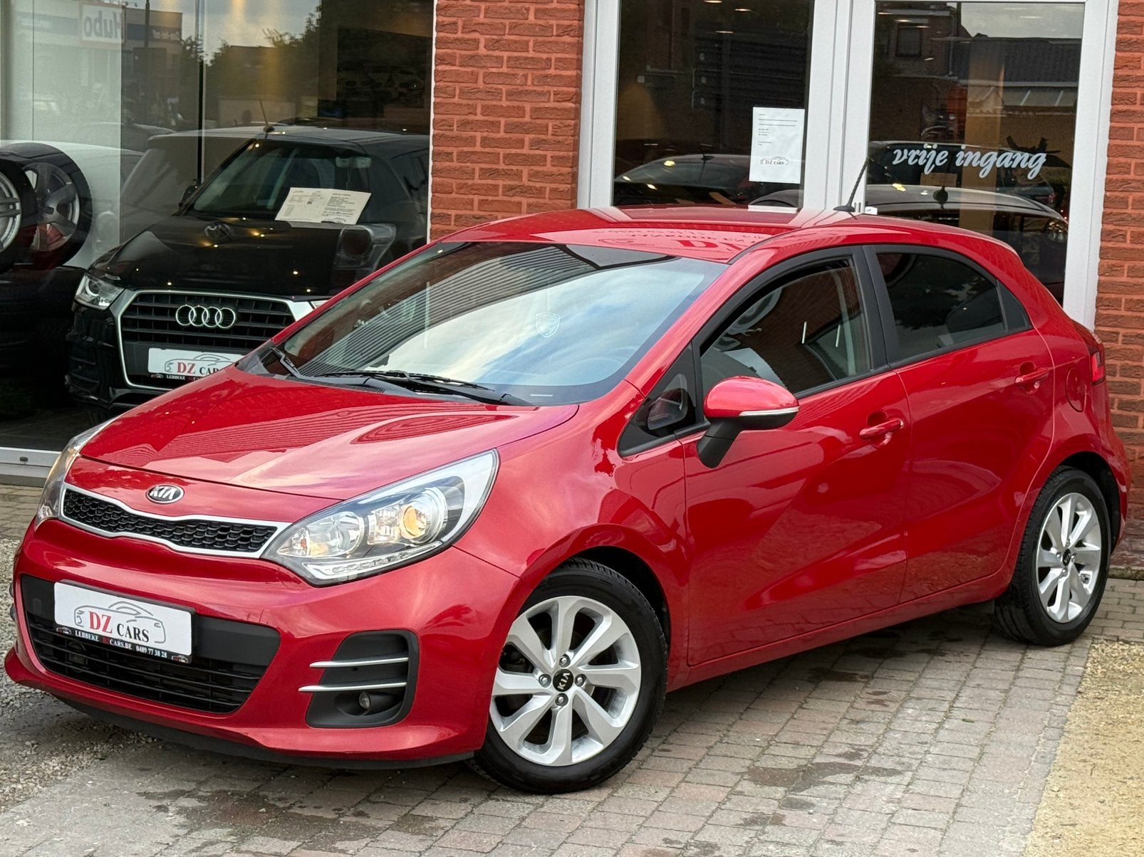 KIA RIO 1.2I 84CH |NAVI | CAMÉRA | BLUETOOTH | CLIME | LED, Rouge, Achat, Euro 6, Entreprise