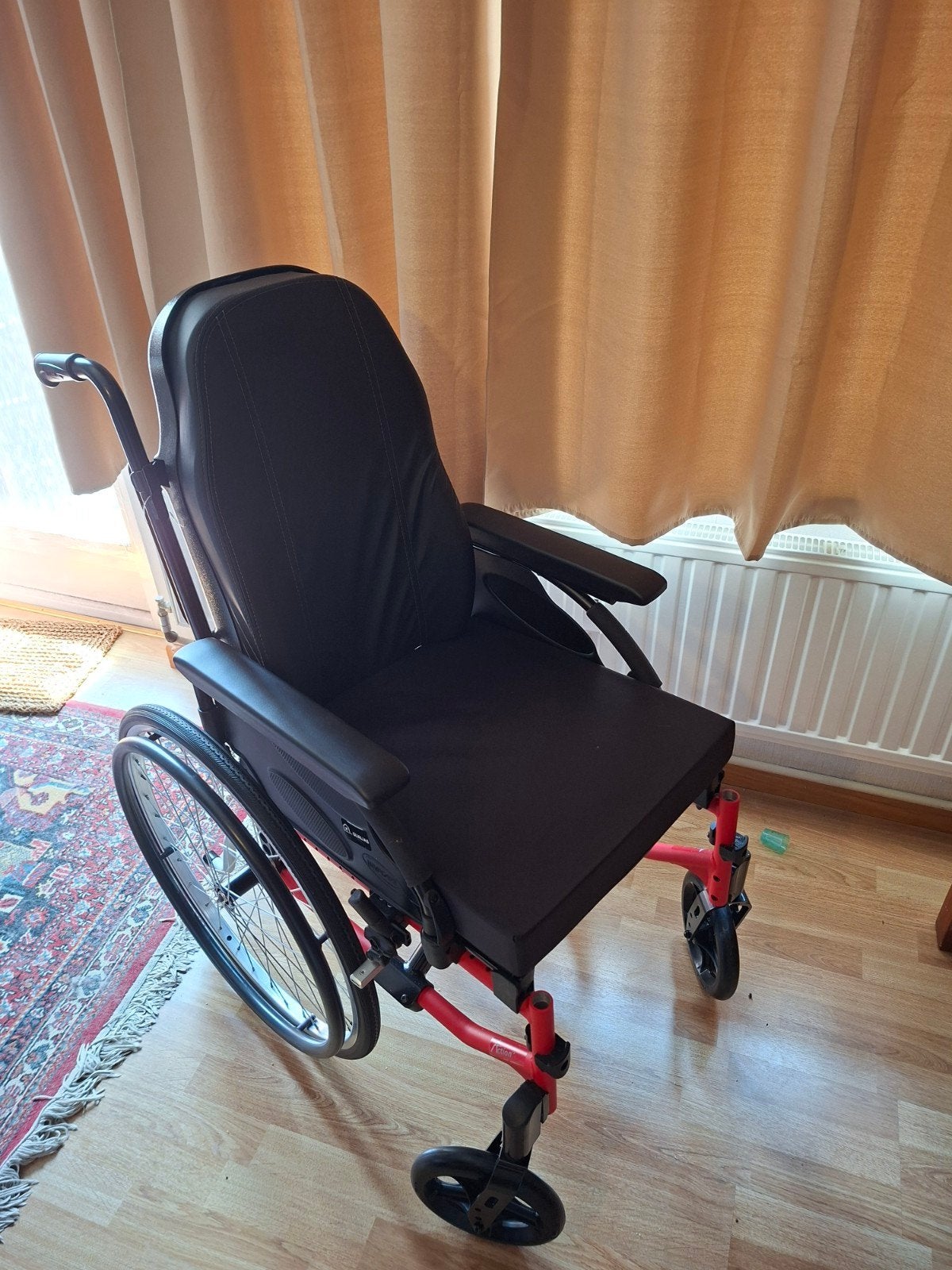 Chaise roulante, Enlèvement, Neuf