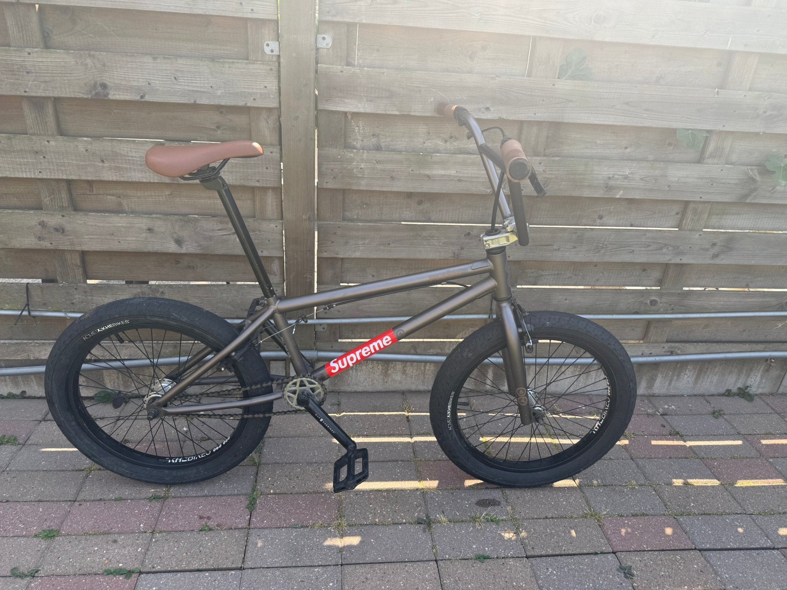 Aussi bon que le BMX Plasm neuf, à peine utilisé !, Vélos & Vélomoteurs, Vélos | BMX & Freestyle, Enlèvement, Comme neuf