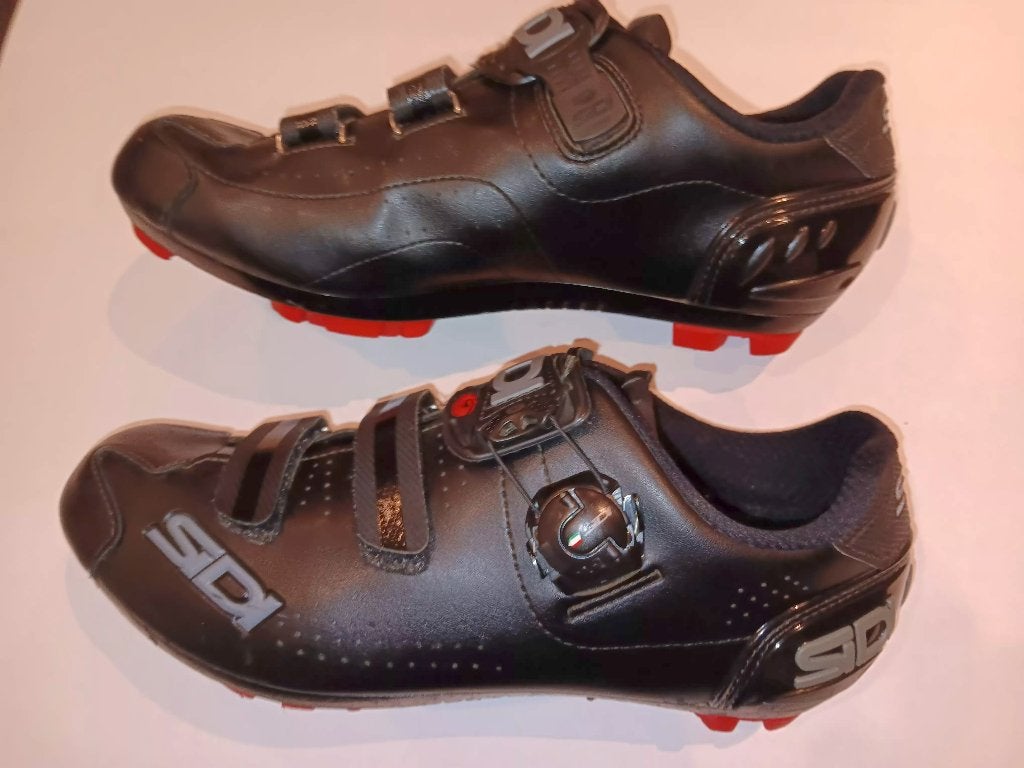 sidi trace 2 mtb schoenen maat 44, Vélos & Vélomoteurs, Accessoires vélo | Vêtements de cyclisme, Enlèvement ou Envoi, Comme neuf