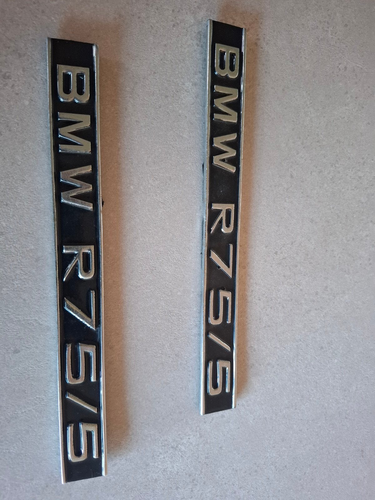 bmw r75/5 motorblok emblemen, Enlèvement