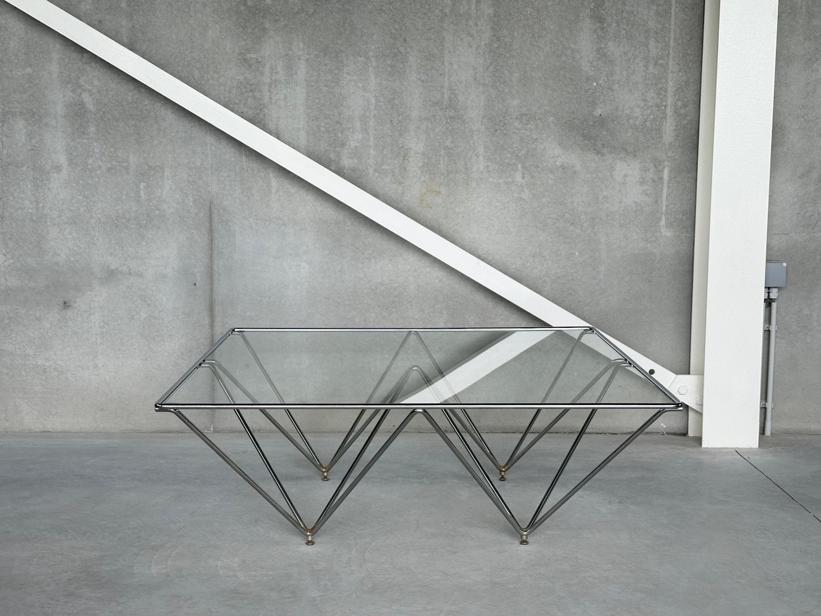 Vintage chroom “Alanda” coffeetable by Paolo Piva, Ophalen