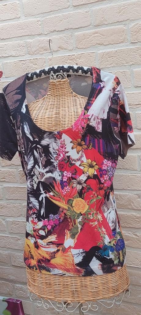 Bloesje etoile du monde 6  48cm van oksel tot oksel stretch, Kleding | Dames, Etoile du monde, Ophalen of Verzenden, Zo goed als nieuw