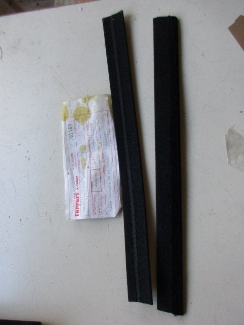 Buitendeurrubbers voor Ferrari 308 gt4, Ophalen, Nieuw, Ferrari, Deur