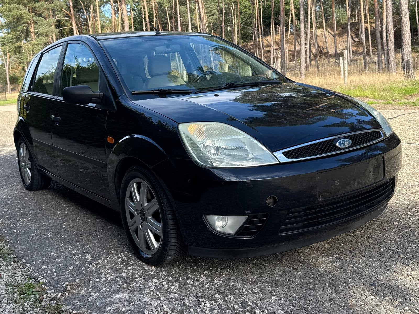 Ford fiesta handschakel, Particulier, Diesel, Te koop