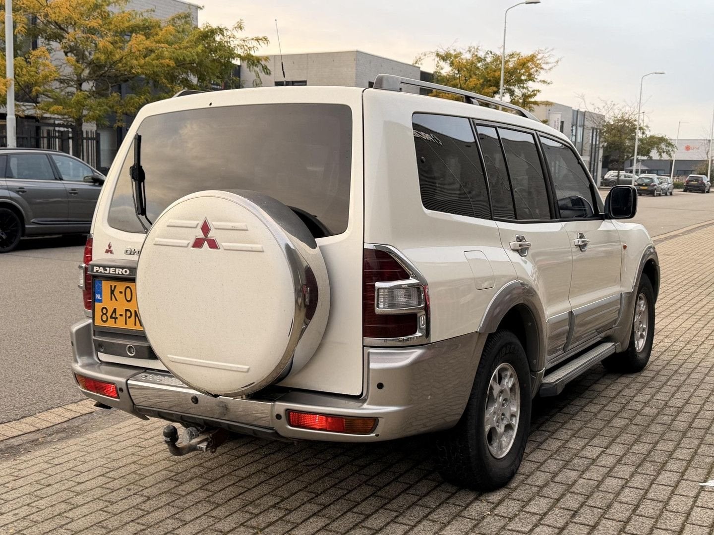 Mitsubishi Pajero 3.2 Di-D GLX Long Body | Leder | Climate |, Auto's, Automaat, Verwarmde buitenspiegels, Wit, Bedrijf