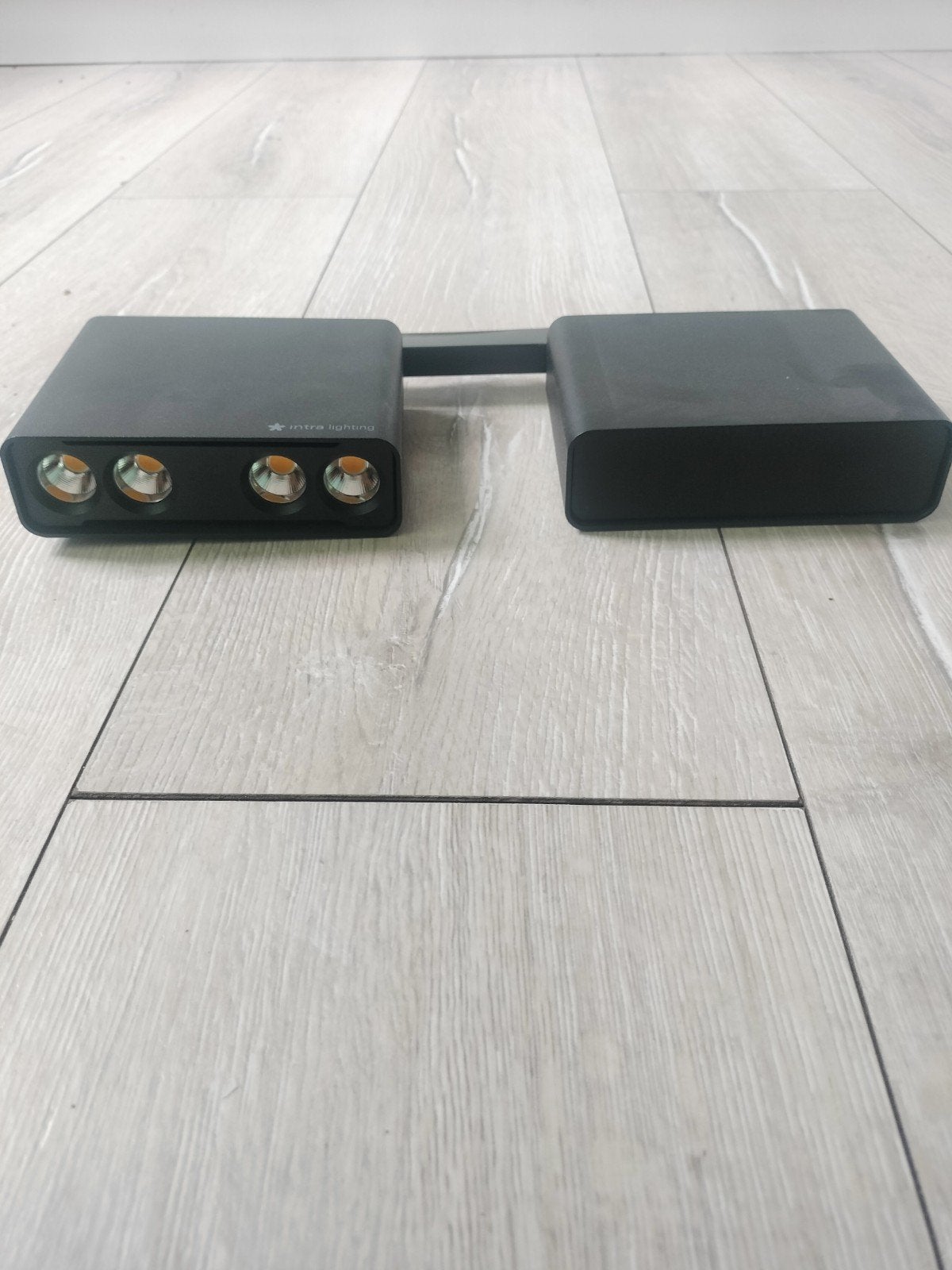 Vibia Deux Pieces T LED Design Wandlamp Zwart – Nieuw in doo, Neuf, Autres culots, LED, Blanc