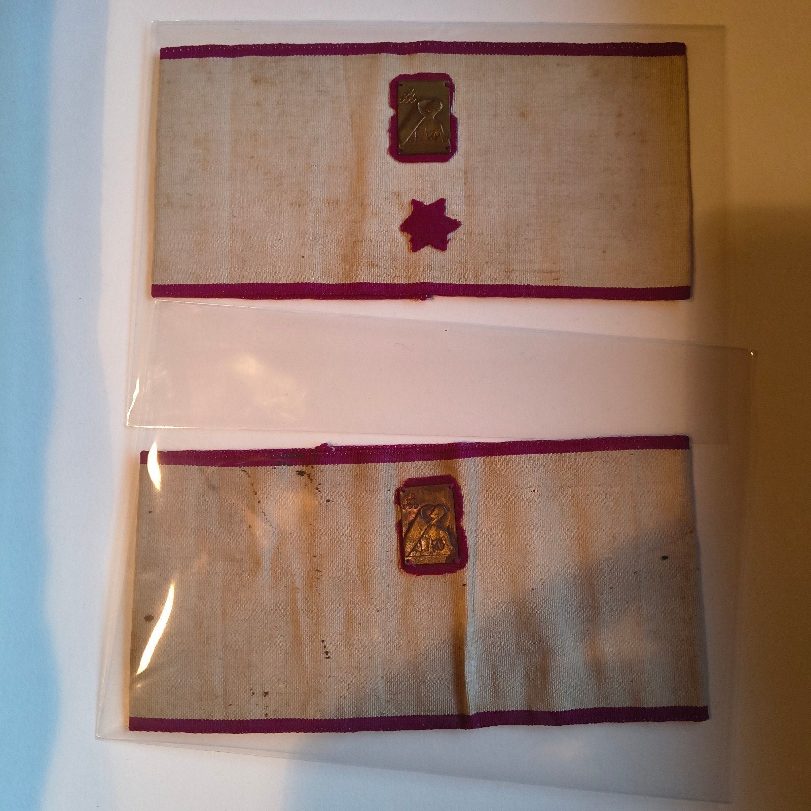 twee armbanden lucht verdedig , 180 €, Ophalen of Verzenden