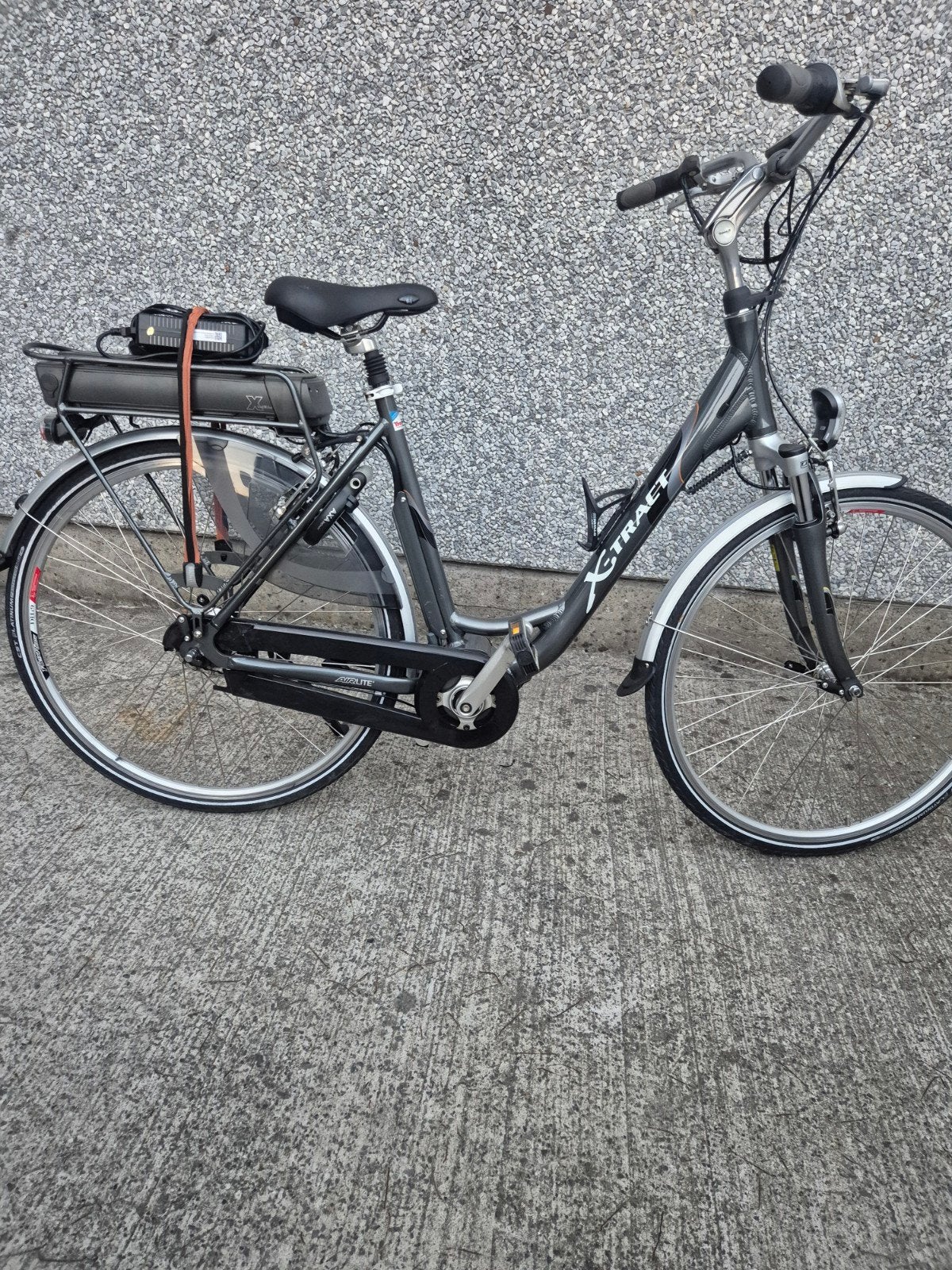 Electrische damesfiets met middenmotor, Gebruikt, 47 tot 51 cm, 50 km per accu of meer, Ophalen