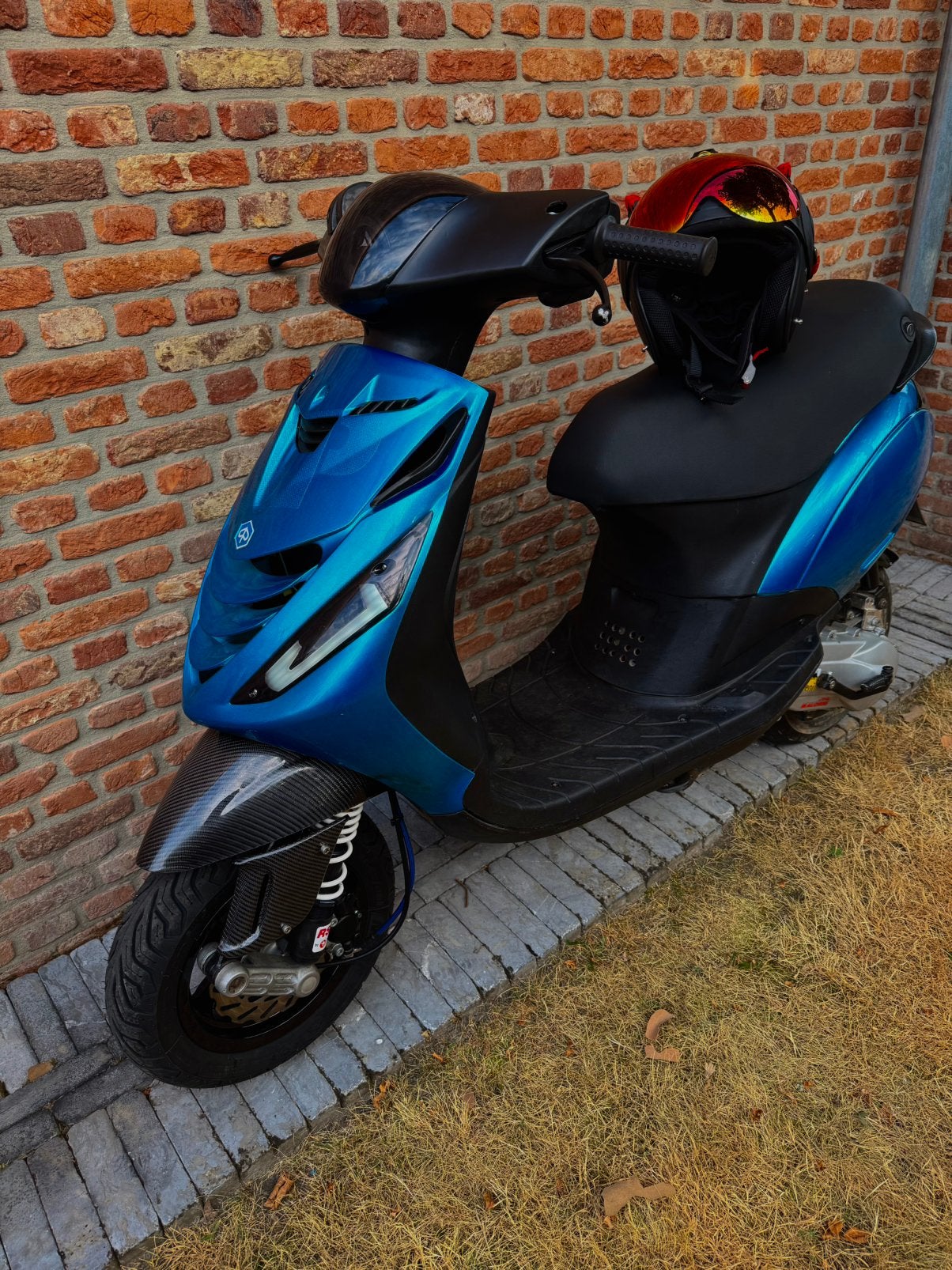 Zip b klasse 70cc, Vélos & Vélomoteurs, Scooters | Piaggio, Comme neuf, Zip, Enlèvement