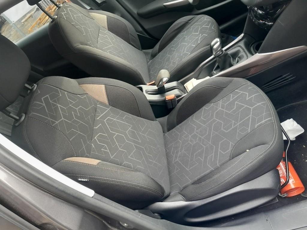 STOEL RECHTS VOOR Peugeot 2008 (CU) (01-2013/12-2019), Auto-onderdelen, Interieur en Bekleding, Peugeot, Gebruikt