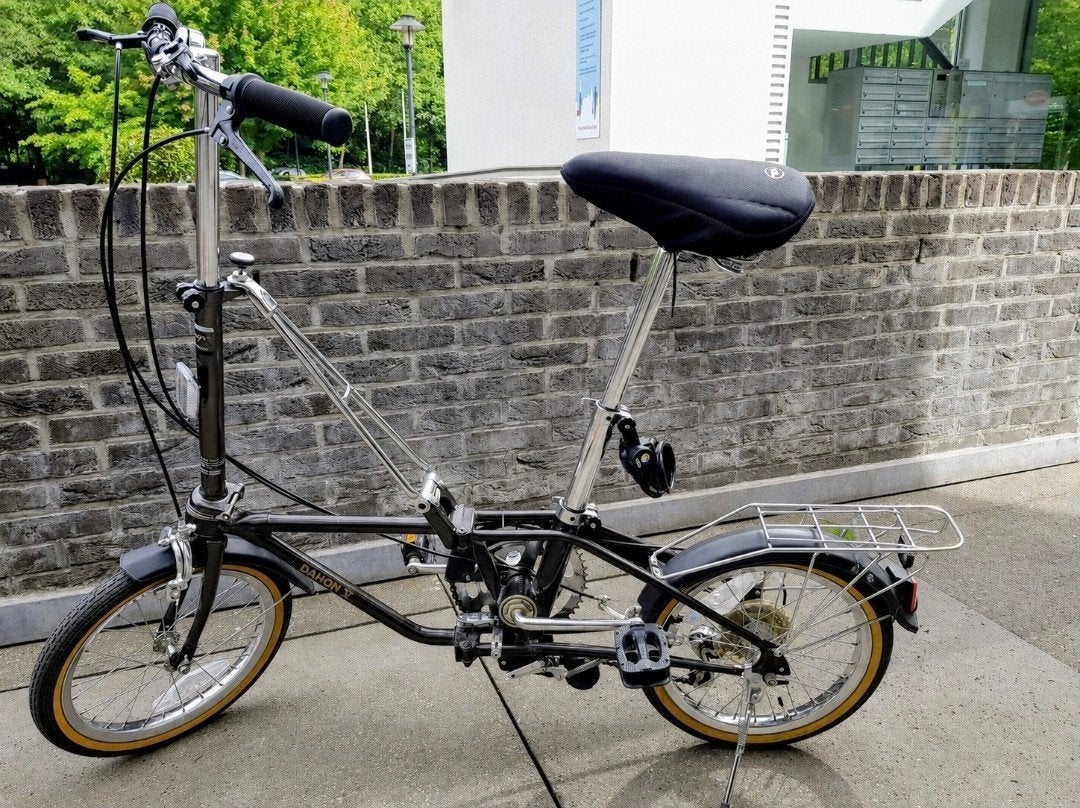 2 vélos pliants Dahon + sacs fourre-tout originaux + sacoche, Enlèvement, Dahon, Vitesses