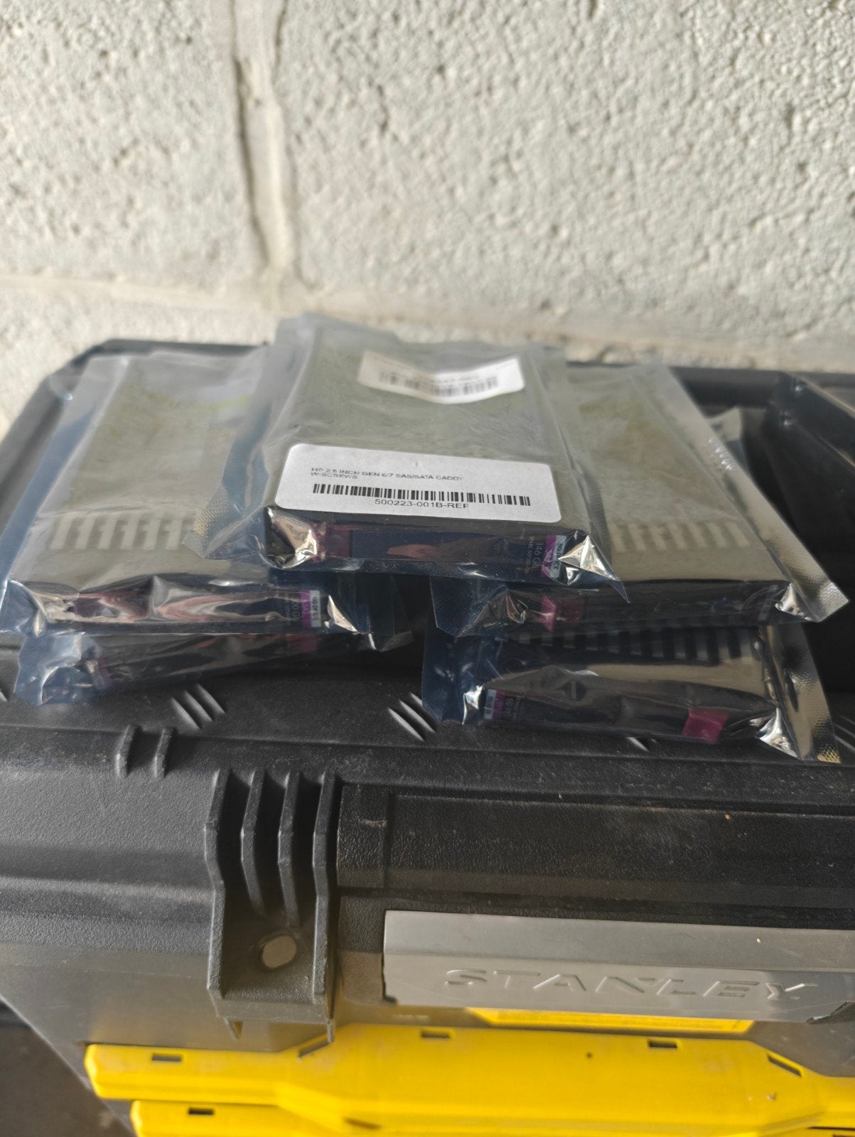 hp hdd ssd caddy 2.5 inch 8 stuks, Ophalen of Verzenden, Zo goed als nieuw, HDD
