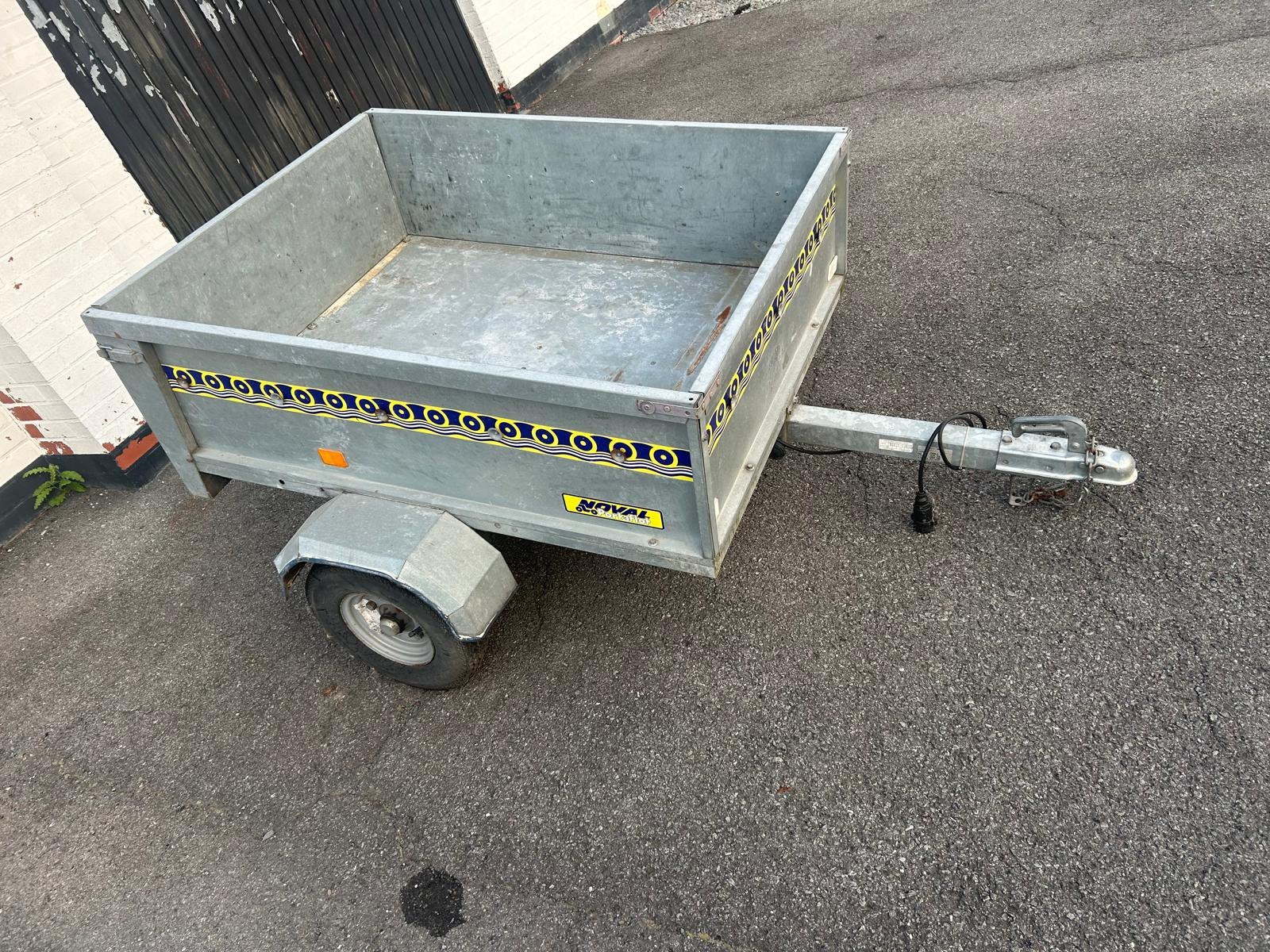 Remorque à essieu unique en aluminium, Enlèvement, Comme neuf