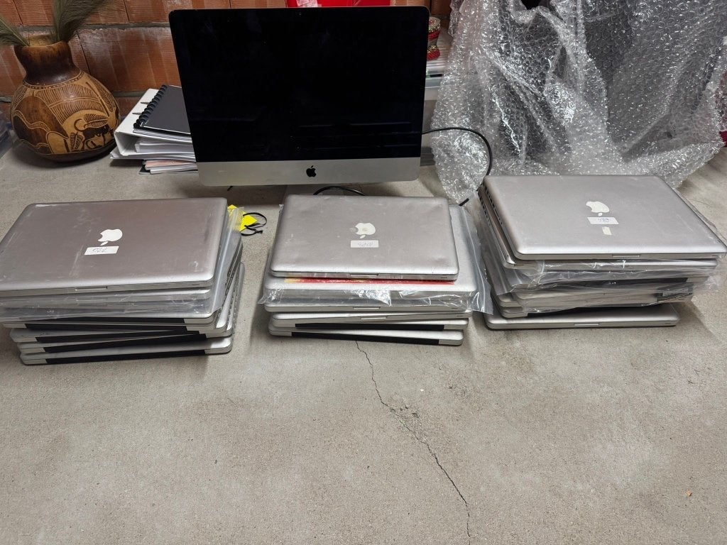 21 MacBook Pro's en 1 Imac, Computers en Software, Apple Macbooks, Ophalen, Gebruikt, 15 inch, MacBook