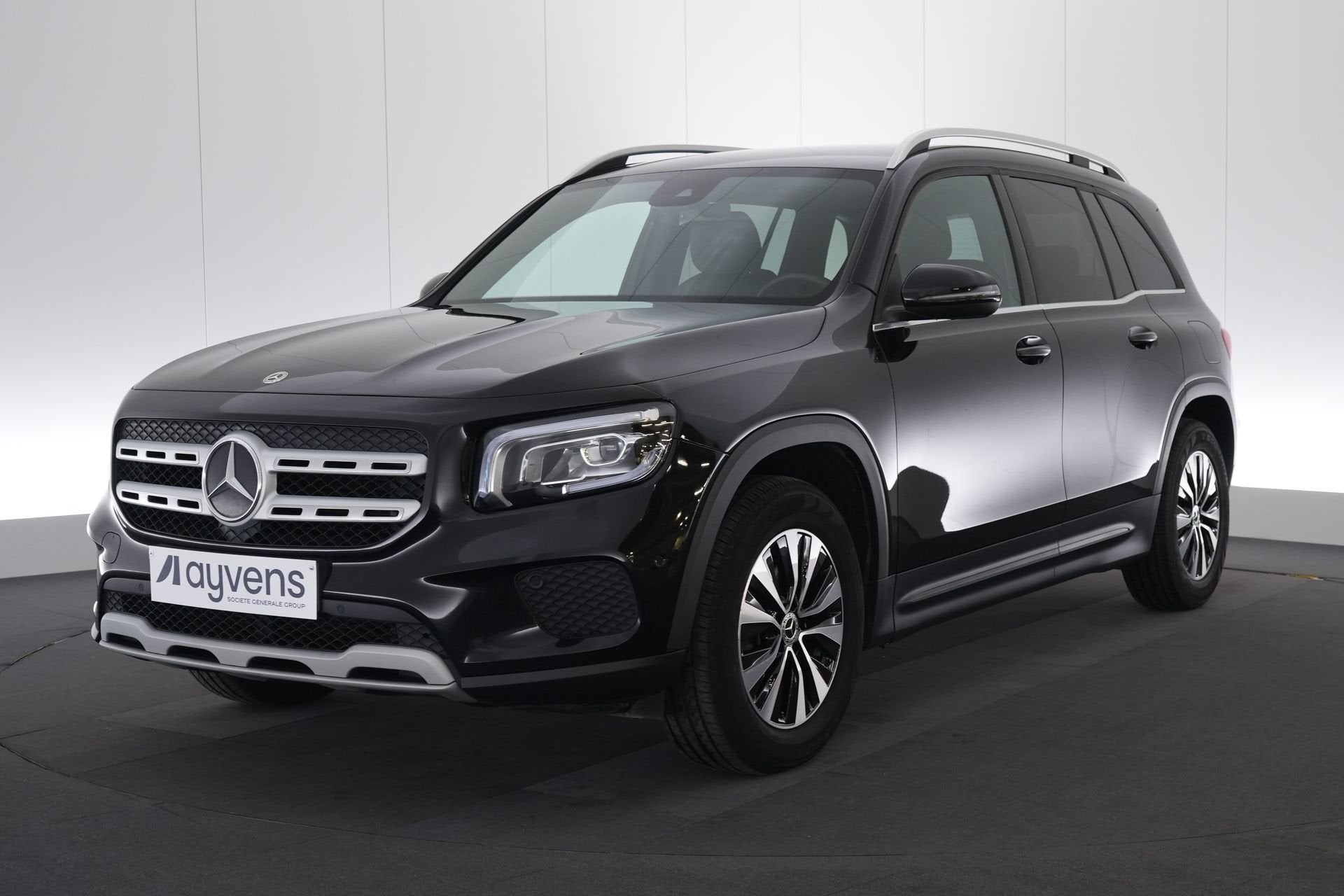 (2BQP462) MERCEDES-BENZ GLB, Stof, Gebruikt, Euro 6, 116 pk