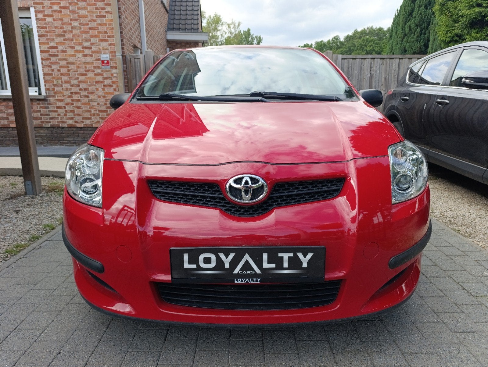 Toyota Auris | 1.4 VVT-i | Essence | Homologué pour la vente, Rouge, Achat, Entreprise, Garantie prolongée