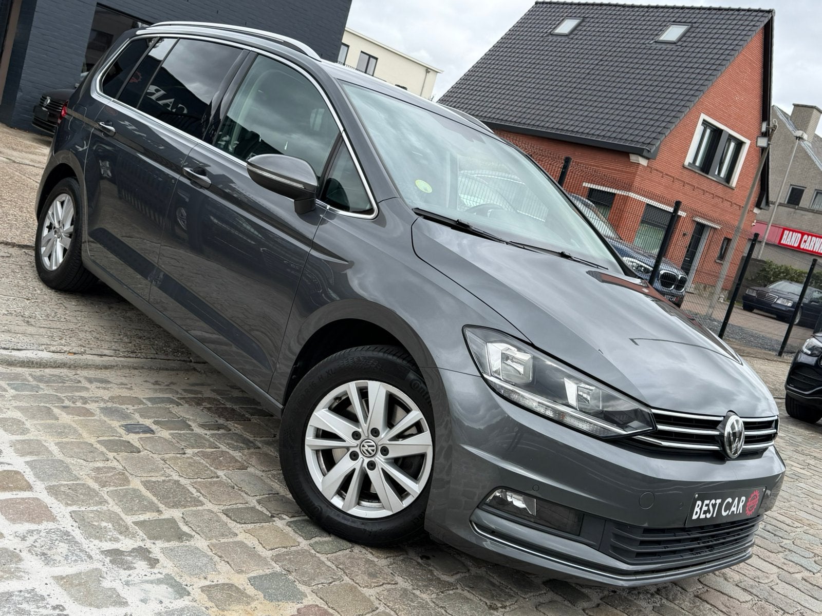 VW Touran 2.0TDi * DSG * Euro6d-Temp, https://public.car-pass.be/vhr/1a0ebabf-a199-4c71-aa8f-e9627f1dcb2c, Argent ou Gris, Achat