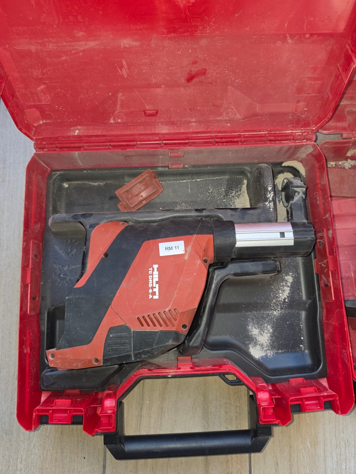 Hilti stofzuig systeem, Ophalen, Boormachine