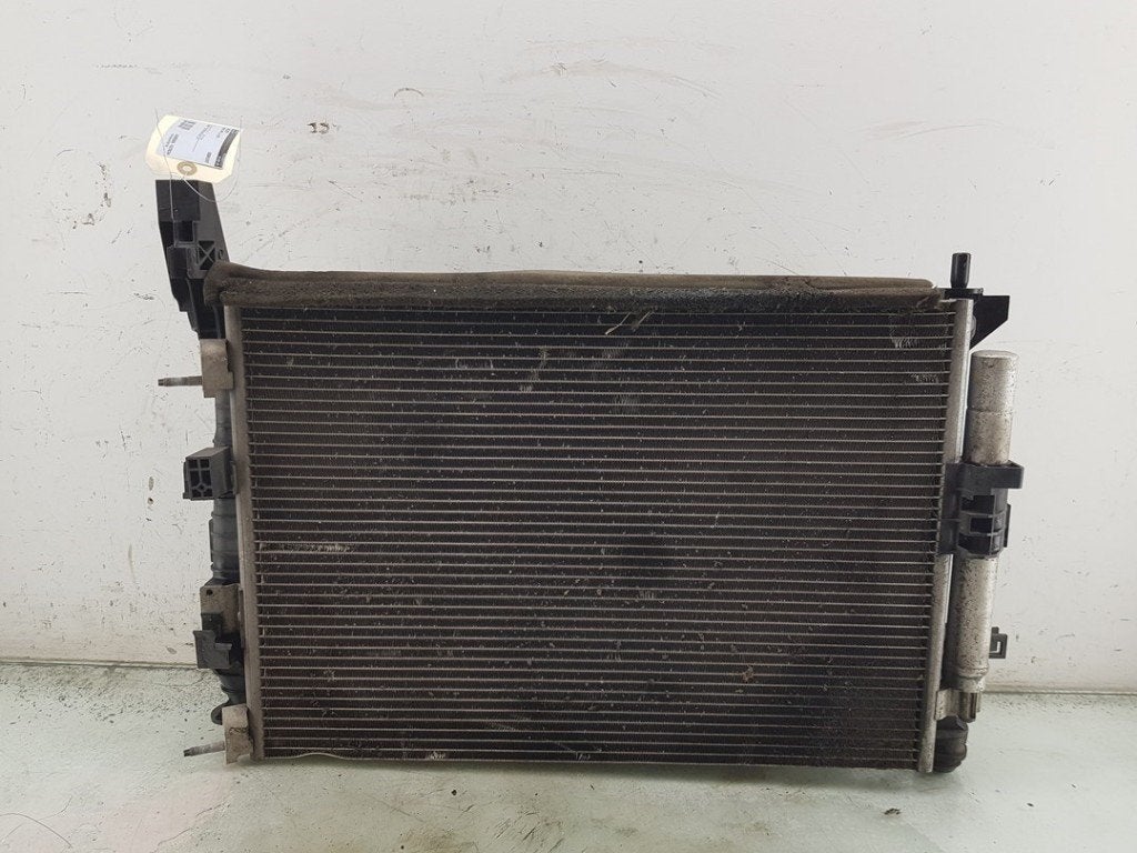 RADIATEUR COMPLEET Ford C-Max (DXA) (01-2010/06-2019), Auto-onderdelen, Gebruikt, Ford