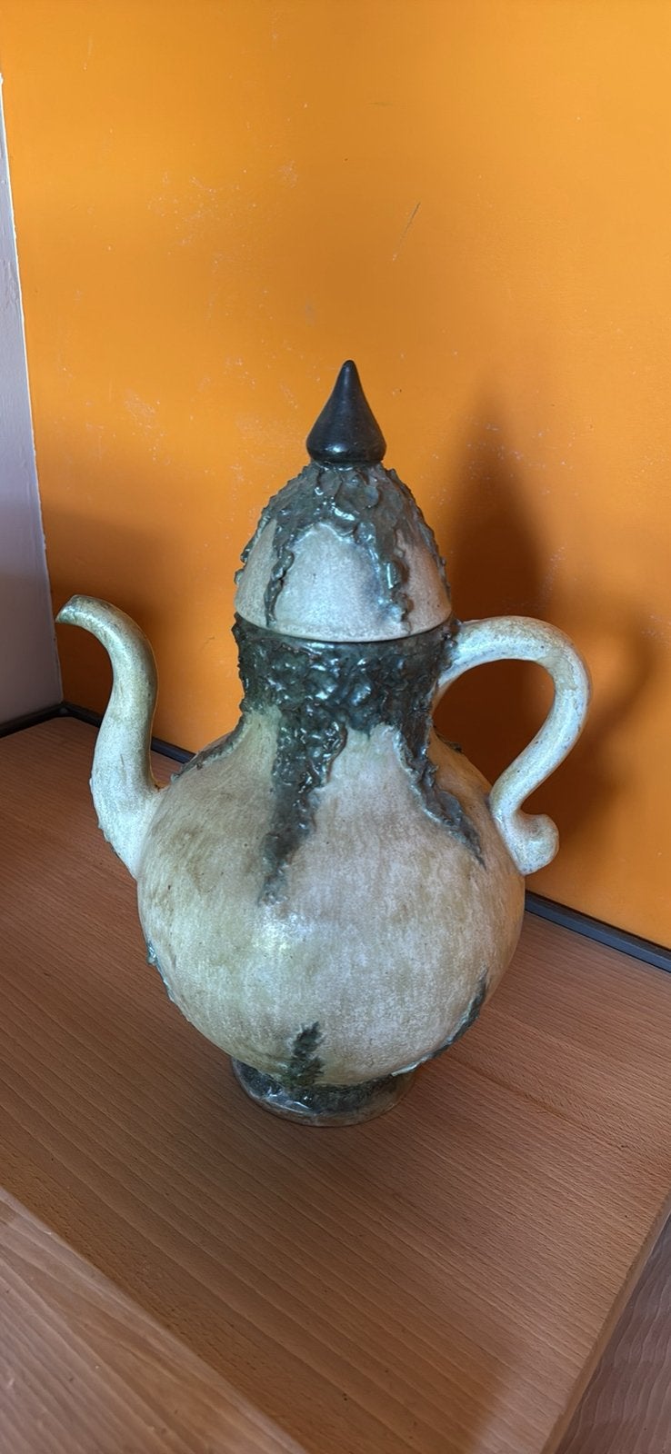 Pot theiere, Enlèvement