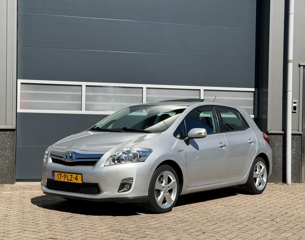 Toyota Auris 1.8 Full Hybrid Exe bj.2011 Camera|Navi|Opendak, Auto's, Toyota, Automaat, 93 g/km, Grijs, Hybride Elektrisch/Benzine