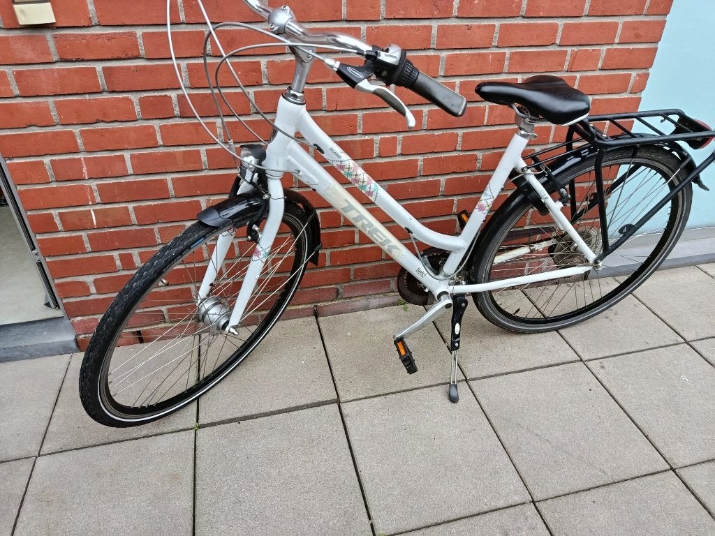 Witte Trek damesfiets, Fietsen en Brommers, Ophalen, Gebruikt