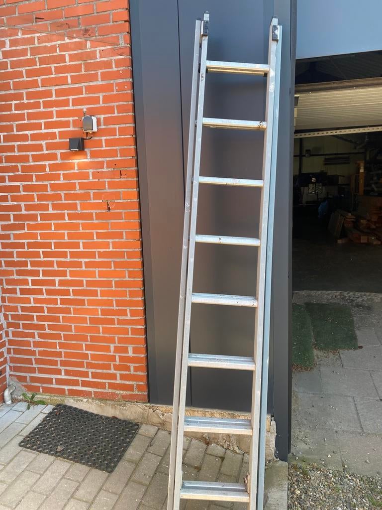 Uitschuifbare ladder, Ophalen, Gebruikt, Ladder, Opvouwbaar of Inschuifbaar