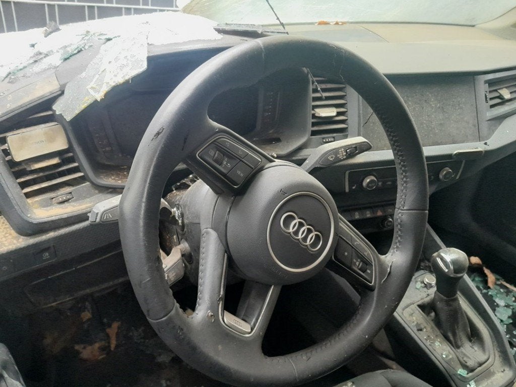 AIRBAG STUUR Audi A1 Sportback (GBA) (01-2018/-), Auto-onderdelen, Gebruikt, Audi