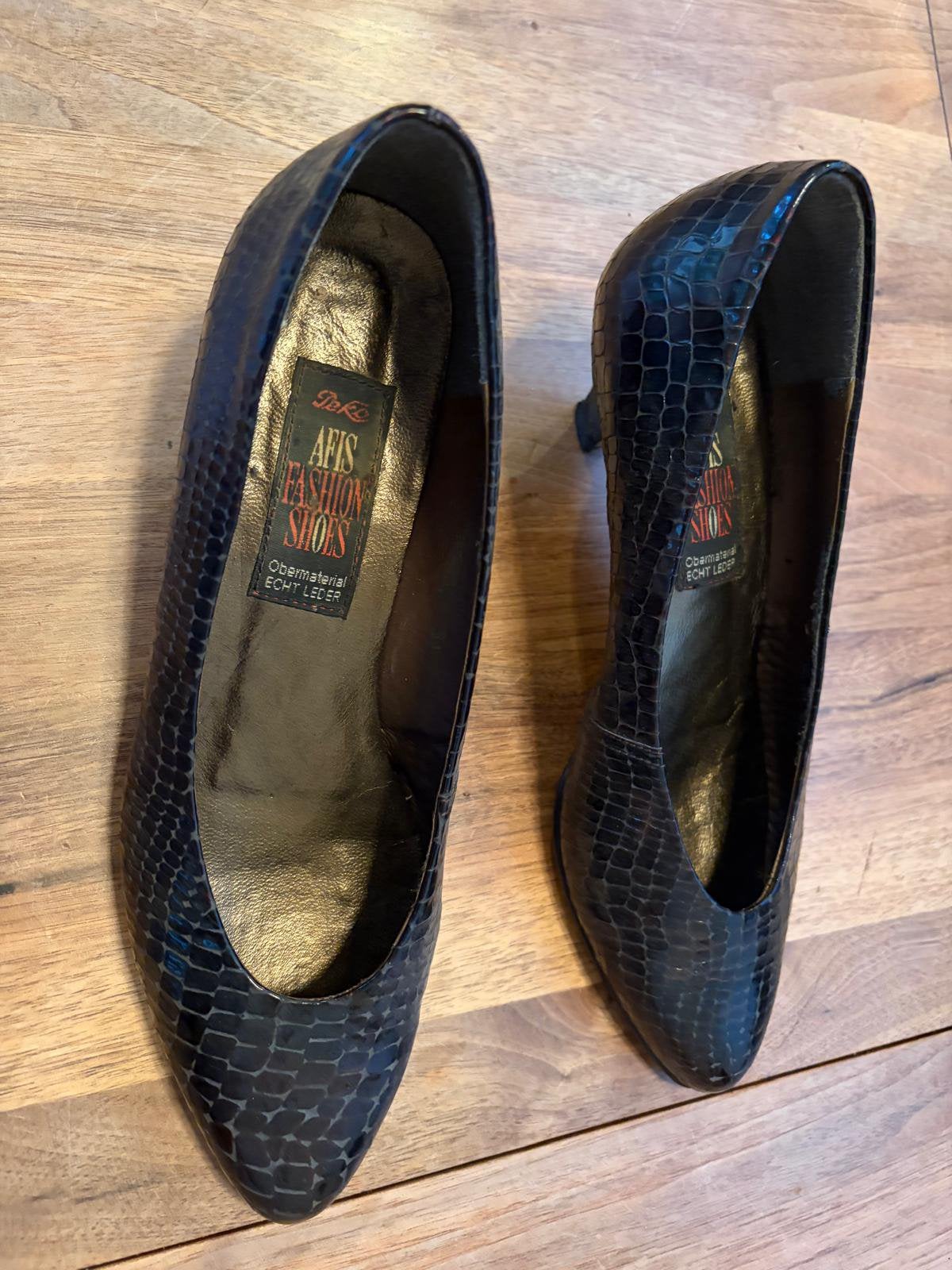 Vintage schoenen bijna nooit gedragen, maat, Ophalen of Verzenden, Zo goed als nieuw, Zwart