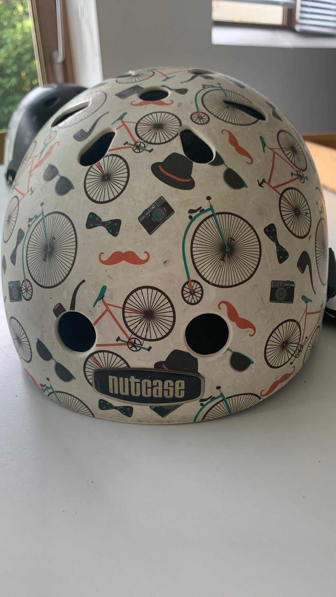 Fietshelm nutcase, retro, maat s, Ophalen, Gebruikt, S, Jongen