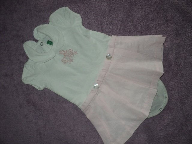 Benetton, un ensemble d'été pour un bébé 3 mois, Kinderen en Baby's, Babykleding | Maat 62, Ophalen of Verzenden, Setje