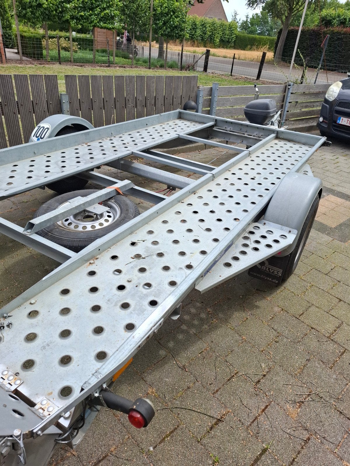 Auto kantel trailer zgan., Ophalen
