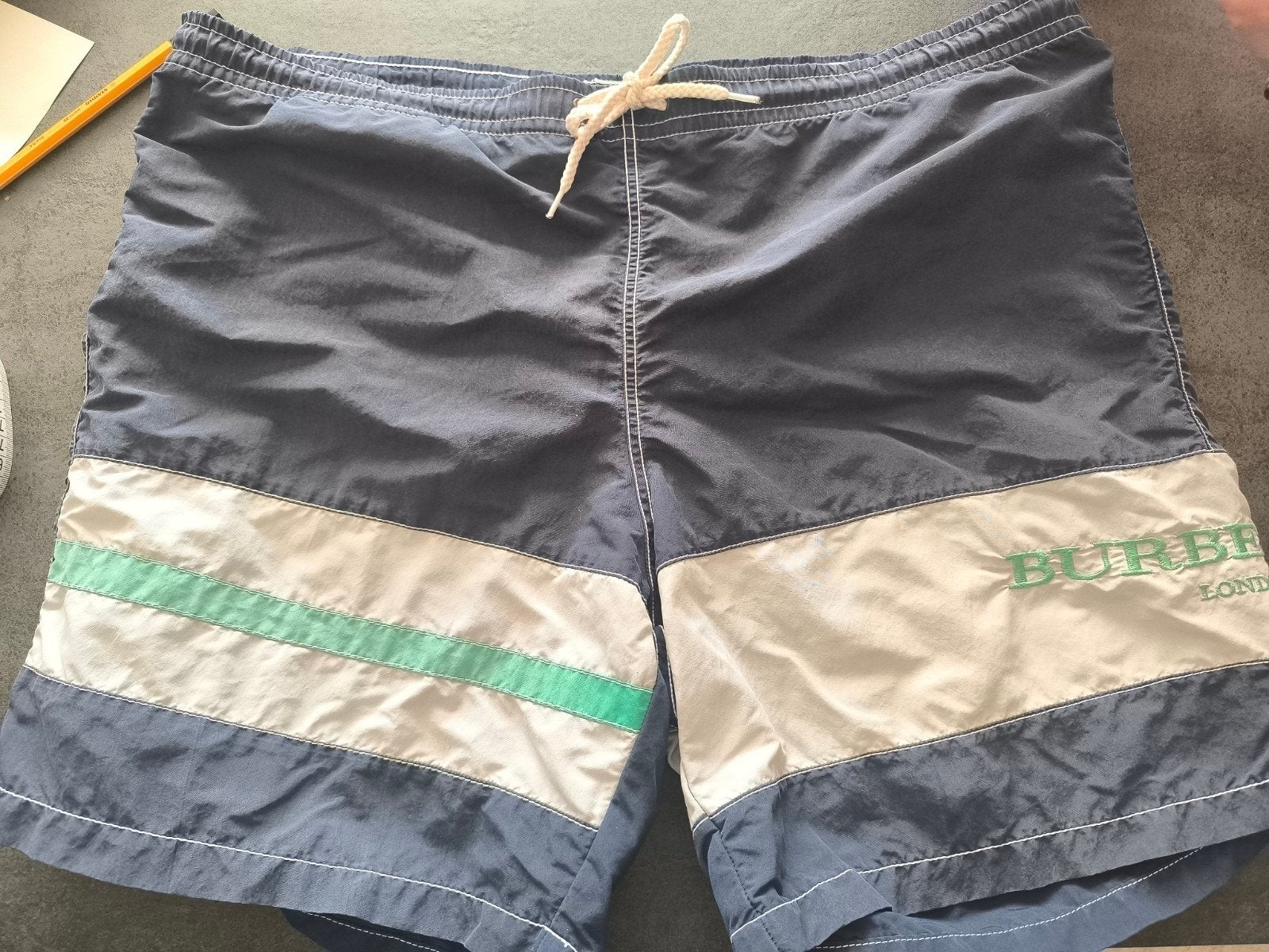 Short de bain Burberry London Vintage, Enlèvement ou Envoi, Short de bain