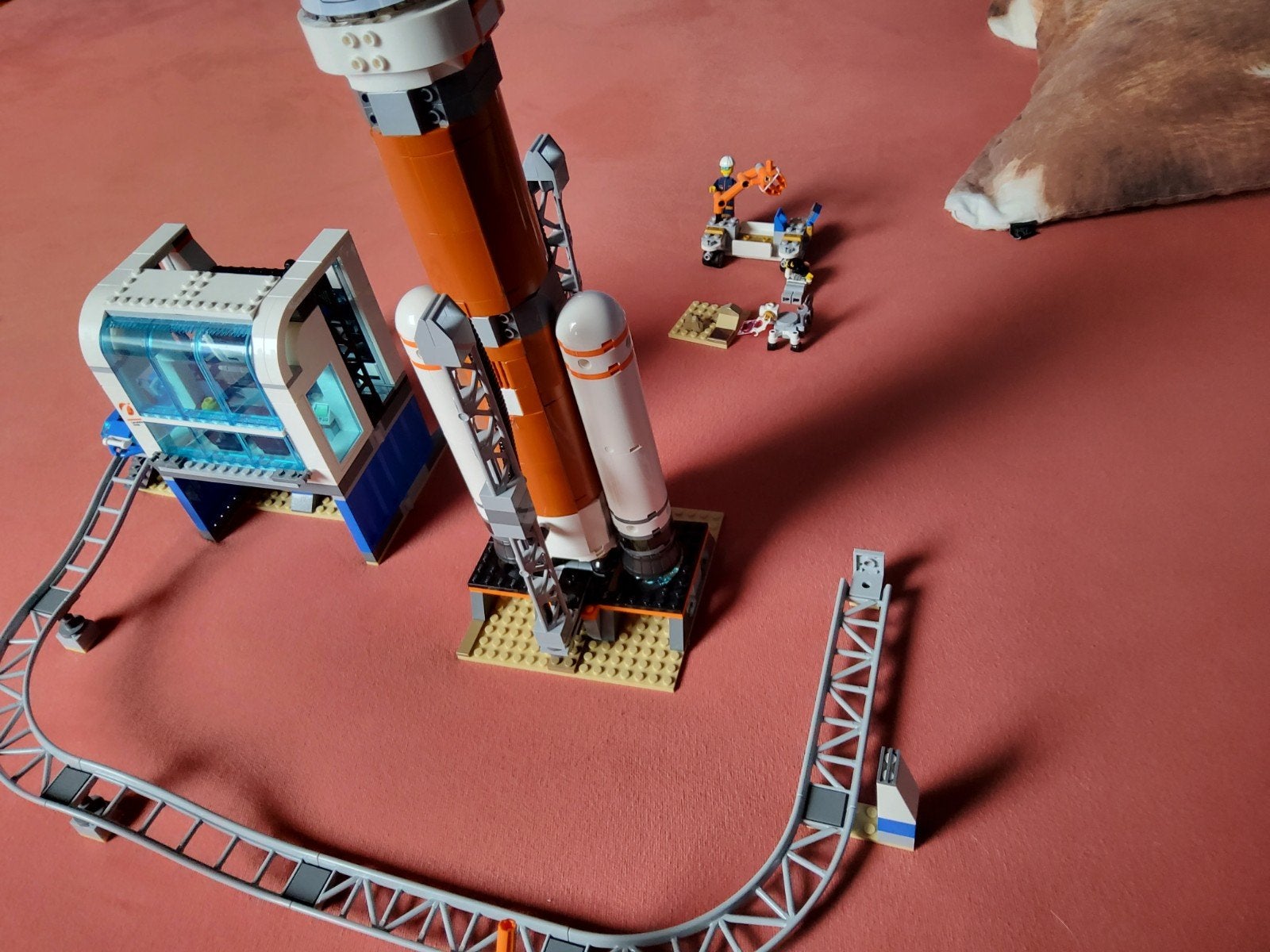 Lego City Space, fusée spatiale et plateforme de lancement., Enfants & Bébés, Jouets | Duplo & Lego, City, Enlèvement ou Envoi