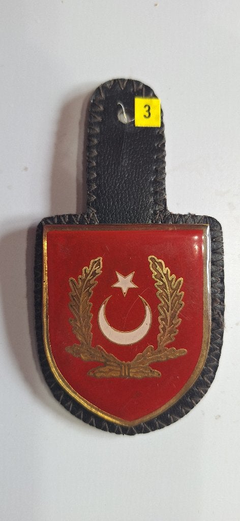 breloque (pucelle) insigne militaire, Collections, Enlèvement ou Envoi