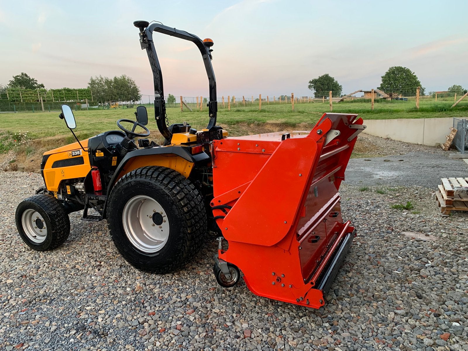 Klepelmaaier met opvangbak 160cm mini tractor, Enlèvement