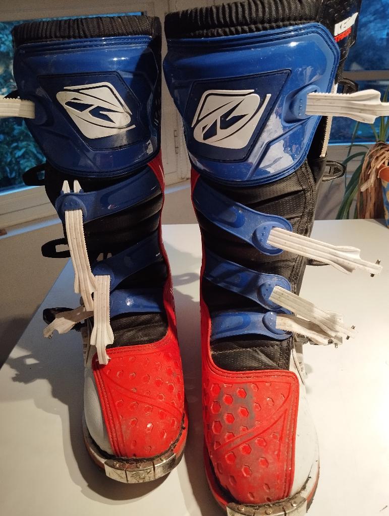 Bottes de moto Kenny taille 44, Motos, Seconde main, Bottes, Enlèvement ou Envoi, Hommes
