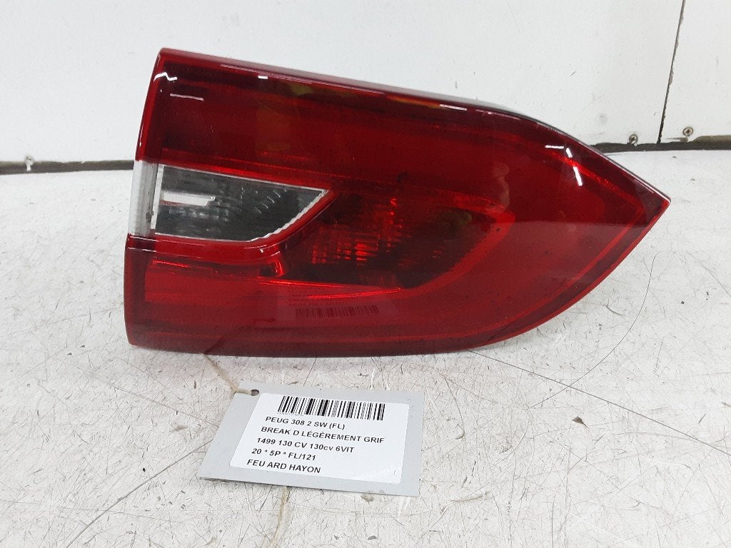 PANNEAU ARRIÈRE DROIT AVEC LAMPE Peugeot (9678094880), Kontakt-peugeot@peugeot.com, Utilisé, Peugeot Deutschland GmbH, Bahnhofsplatz
65423  Rüsselsheim, DE