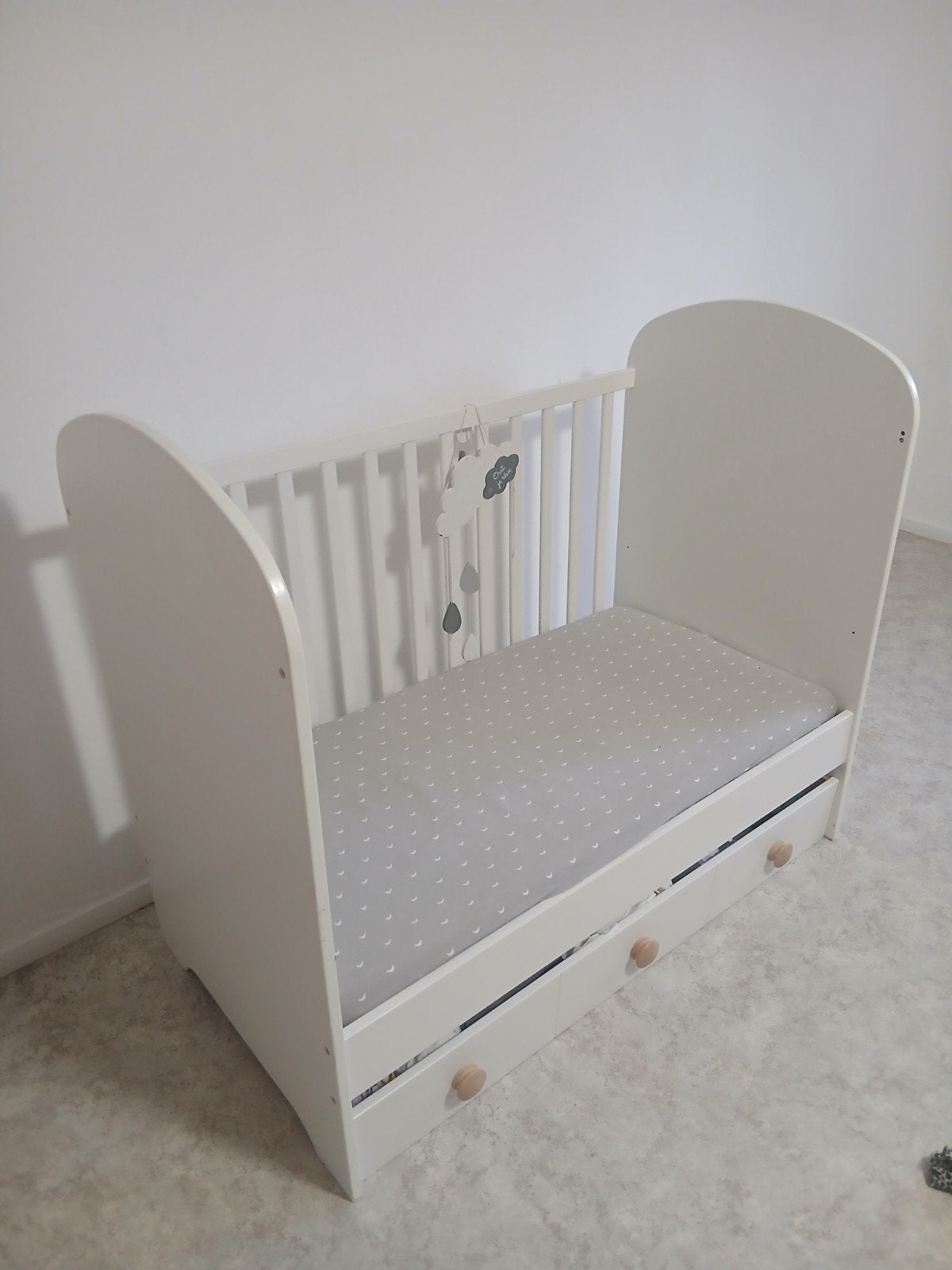 lit pour bébé, Enlèvement, Matelas
