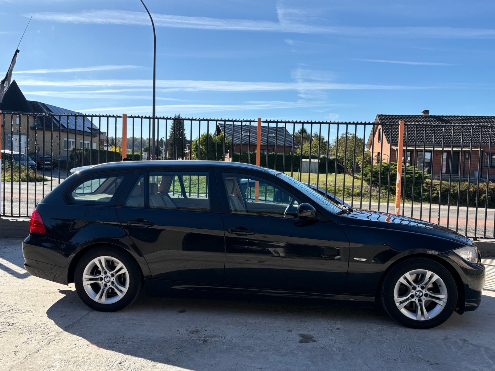 BMW 320D E91 TOURING PACK SPORT 2012 191 000KM CARPASS, Autos, Cuir, Euro 5, Achat, Beige