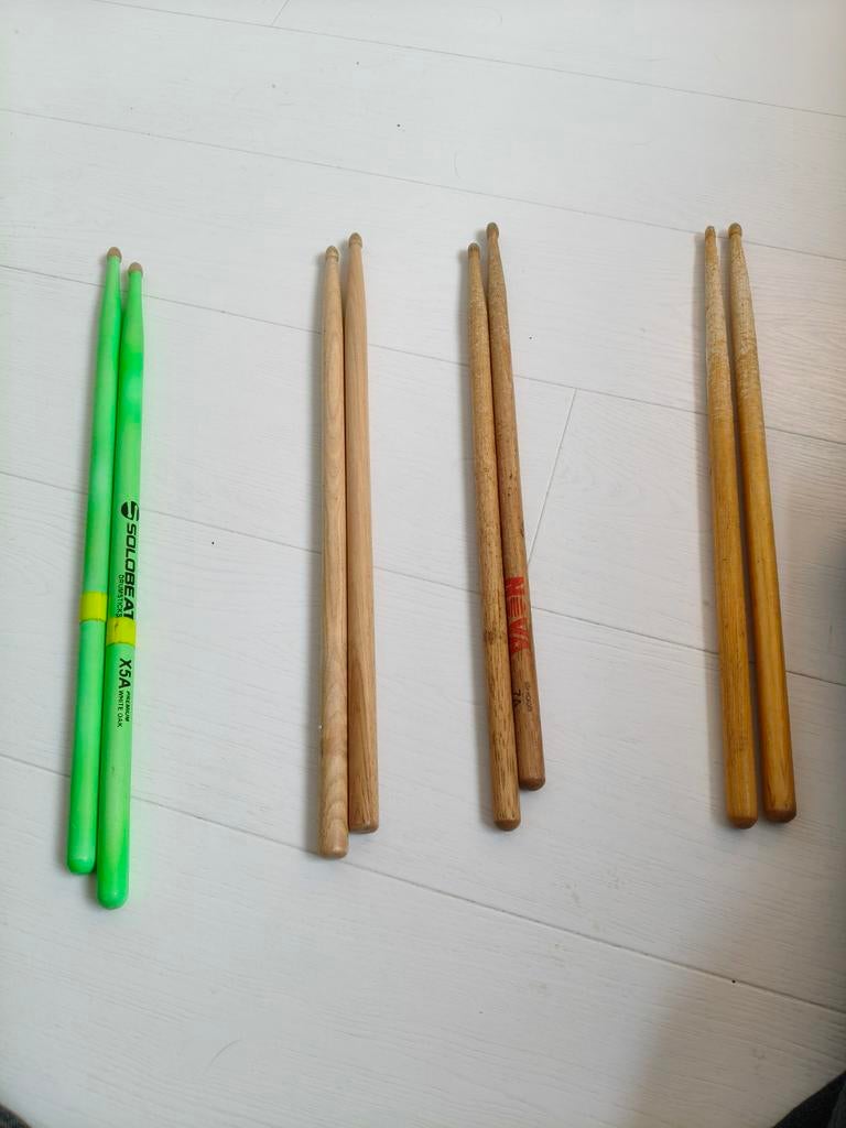 Drumstokken, Ophalen