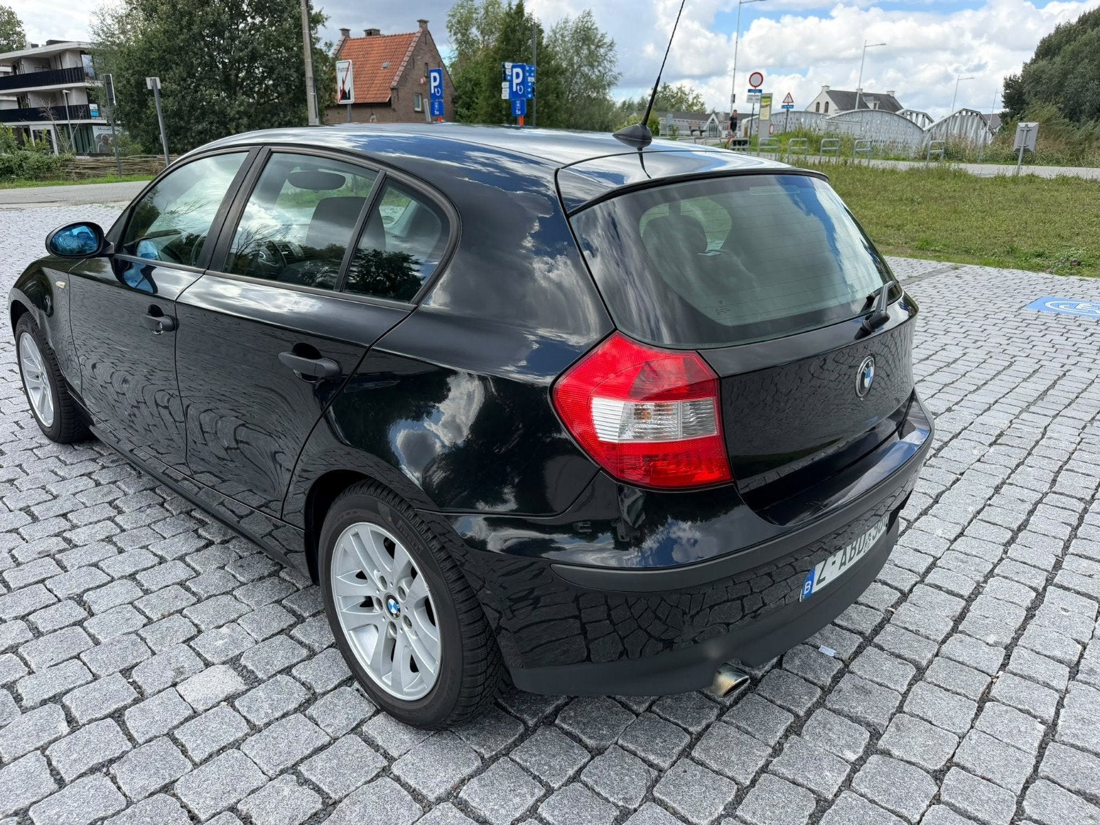 BMW 116I BENZINE EURO4 AIRCO BLANCO GEKEURD TOP STAAT 167.00, Auto's, Elektrische ramen, Zwart, 4 cilinders, 1600 cc