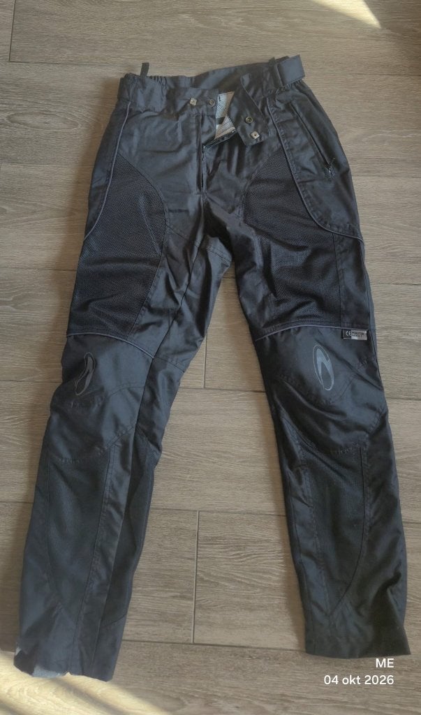 Dames regenbroek met bescherming Richa maat M, Motoren, Ophalen, Broek | textiel, Richa, Dames