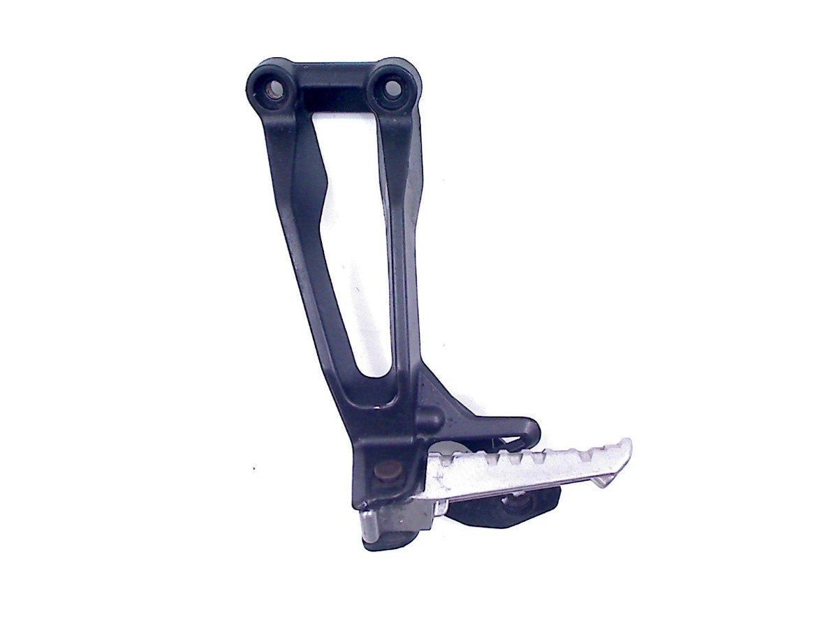 REPOSE PIEDS SUPPORT ARRIÈRE GAUCHE Yamaha, Dhr. S. di Majo, Utilisé, Info@cama-motorparts.nl, P.J. Troelstraweg 8 8
3144 CX  MAASSLUIS, NL