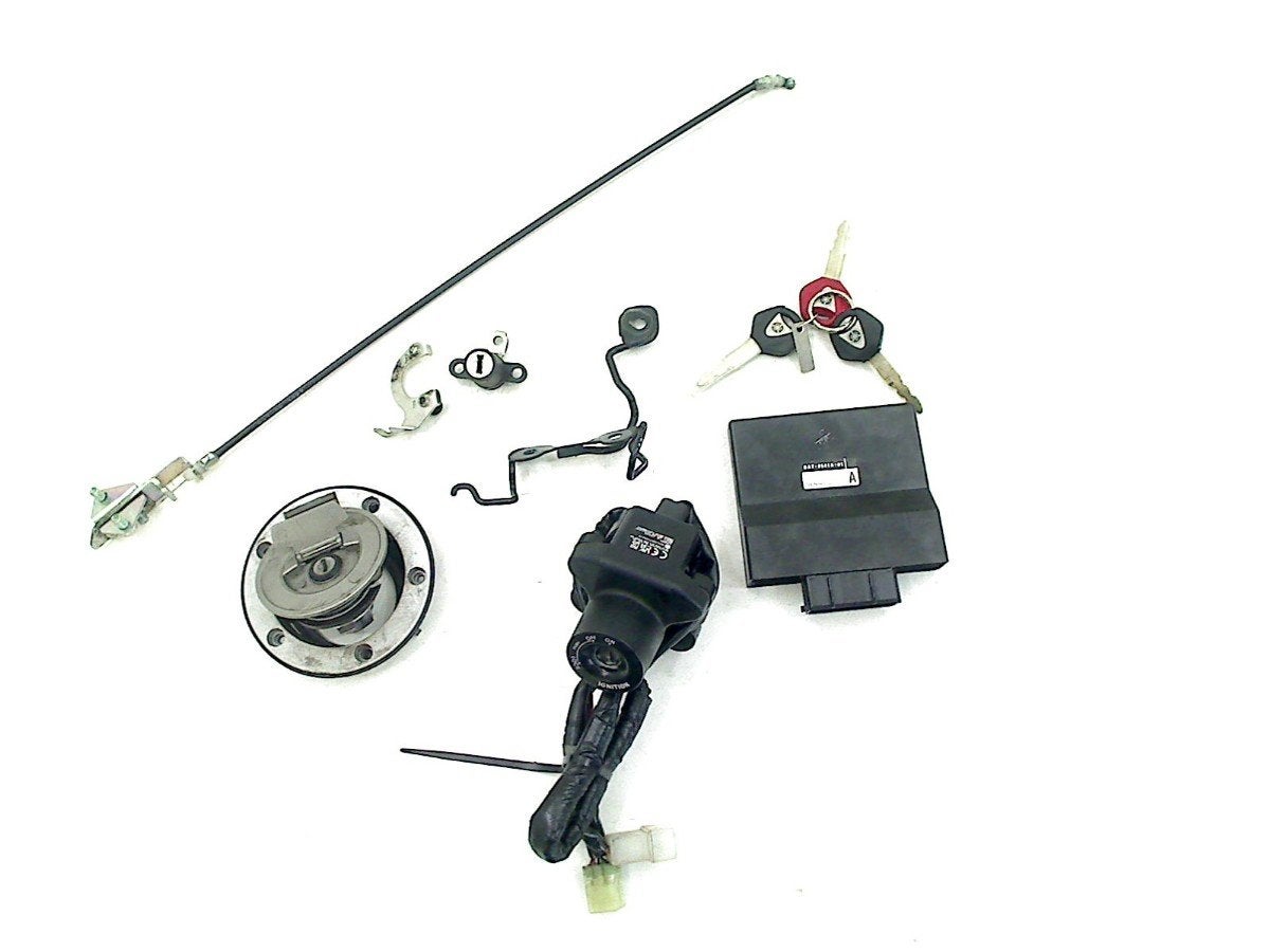 ENSEMBLE DE VERROU ET CYLINDRE DE PORTES (BAT-8591A-01), Yamaha Motor Europe N.V., Utilisé, Customersupport@yamaha-motor.co.uk